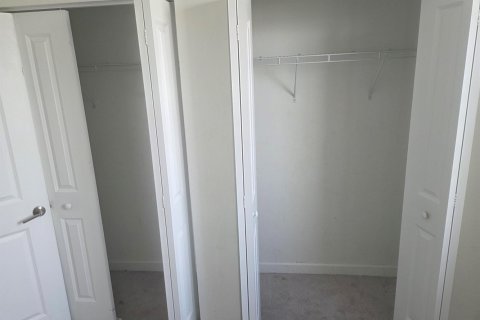 Adosado en venta en Homestead, Florida, 3 dormitorios, 143.53 m2 № 2146341 - foto 7