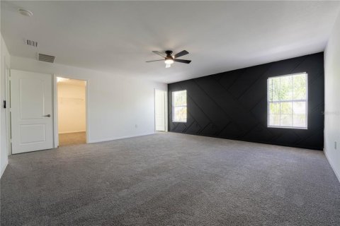 House in Land O' Lakes, Florida 5 bedrooms, 246.84 sq.m. № 1899011 - photo 16