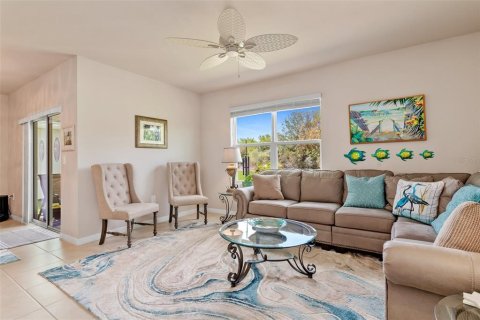 House in Punta Gorda, Florida 4 bedrooms, 171.5 sq.m. № 1527090 - photo 24