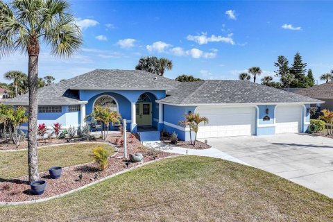 Villa ou maison à Punta Gorda, Floride 3 chambres, 182.09 m2 № 2102898