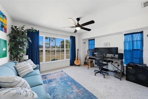 House in Punta Gorda, Florida 3 bedrooms, 182.09 sq.m. № 2102898 - photo 26
