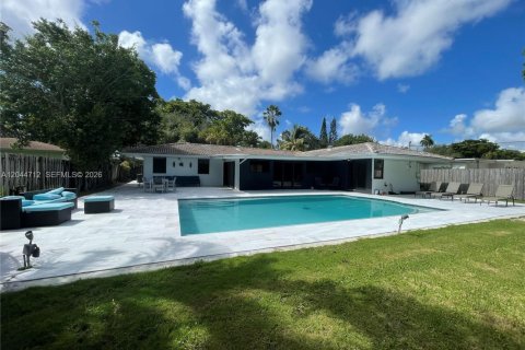 Villa ou maison à North Miami, Floride 3 chambres, 246.19 m2 № 2281412