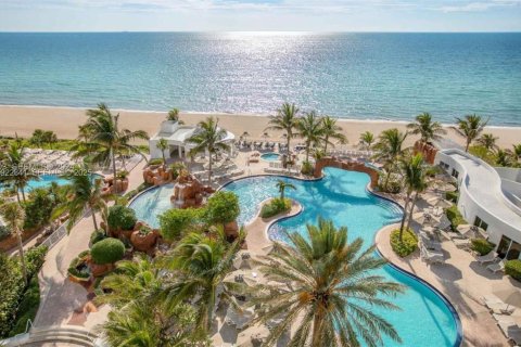 Copropriété à vendre à Sunny Isles Beach, Floride: 61.69 m2 № 1976884 - photo 27