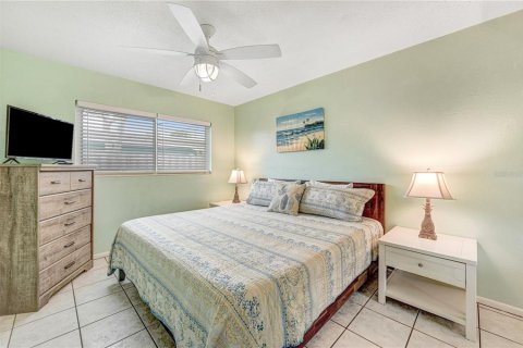 Commercial property in Cape Canaveral, Florida 164.99 sq.m. № 1744342 - photo 26