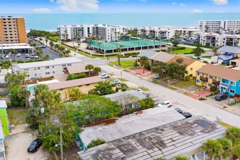 Commercial property in Cape Canaveral, Florida 164.99 sq.m. № 1744342 - photo 11