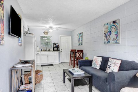 Commercial property in Cape Canaveral, Florida 164.99 sq.m. № 1744342 - photo 18