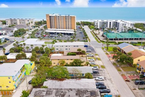 Commercial property in Cape Canaveral, Florida 164.99 sq.m. № 1744342 - photo 10