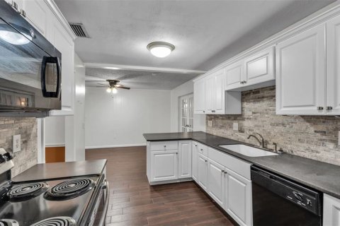 Casa en venta en Mulberry, Florida, 3 dormitorios, 149.02 m2 № 1912568 - foto 16