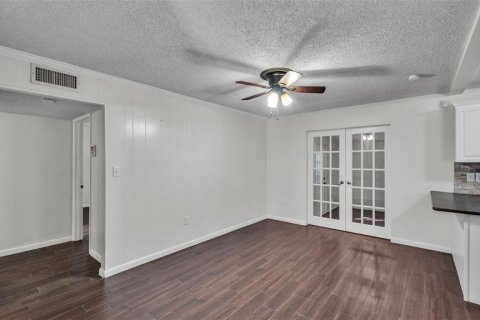 Casa en venta en Mulberry, Florida, 3 dormitorios, 149.02 m2 № 1912568 - foto 11
