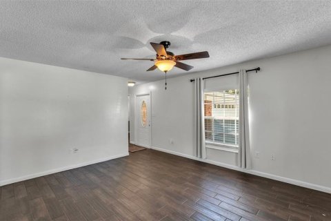 Casa en venta en Mulberry, Florida, 3 dormitorios, 149.02 m2 № 1912568 - foto 8