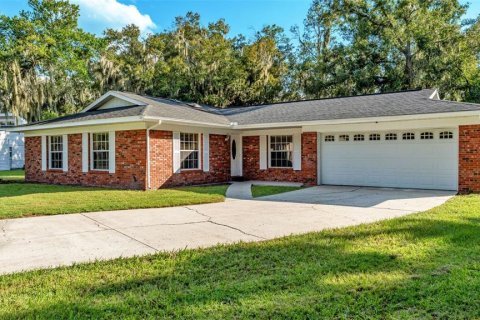 Casa en venta en Mulberry, Florida, 3 dormitorios, 149.02 m2 № 1912568 - foto 1