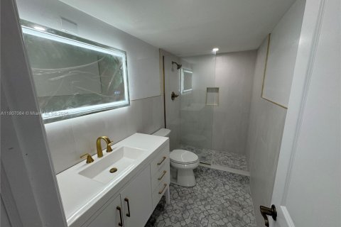 Снять в аренду кондоминиум в Халландейл-Бич, Флорида 2 спальни, 132.85м2, № 1959654 - фото 12