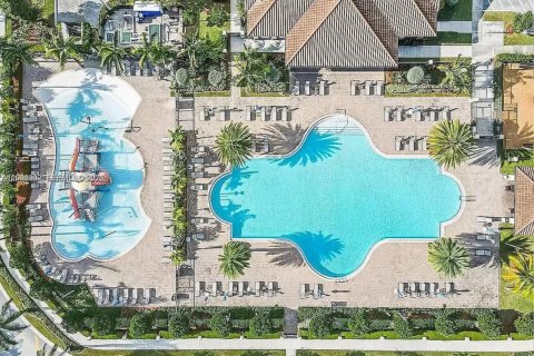 Touwnhouse à louer à Homestead, Floride: 3 chambres, 140.47 m2 № 2089649 - photo 25