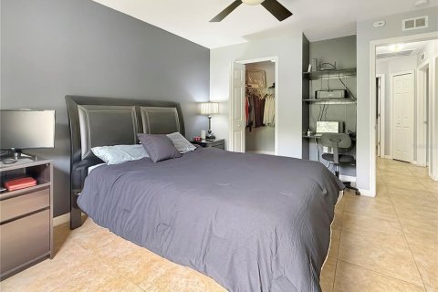 House in Kissimmee, Florida 3 bedrooms, 119.01 sq.m. № 1807341 - photo 13