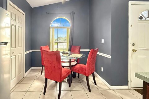 House in Kissimmee, Florida 3 bedrooms, 119.01 sq.m. № 1807341 - photo 11