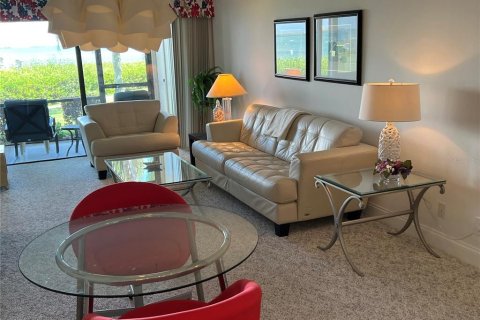 Condominio en alquiler en Saint Petersburg, Florida, 2 dormitorios, 82.68 m2 № 1832849 - foto 15
