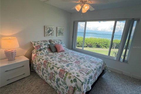 Condominio en alquiler en Saint Petersburg, Florida, 2 dormitorios, 82.68 m2 № 1832849 - foto 27