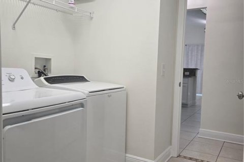 Villa ou maison à louer à Deltona, Floride: 4 chambres, 187.38 m2 № 2105939 - photo 26