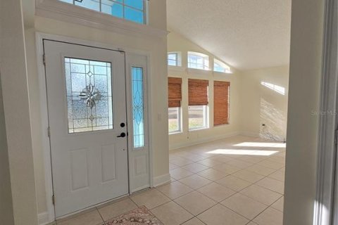 Villa ou maison à louer à Deltona, Floride: 4 chambres, 187.38 m2 № 2105939 - photo 6