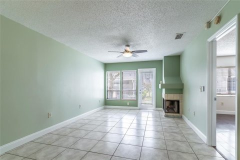 Condominio en venta en Orlando, Florida, 2 dormitorios, 92.16 m2 № 1887038 - foto 18
