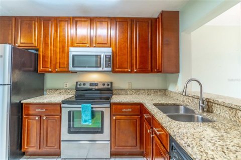Condominio en venta en Orlando, Florida, 2 dormitorios, 92.16 m2 № 1887038 - foto 8