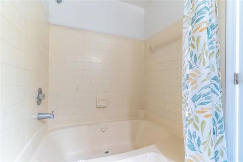 Condominio en venta en Orlando, Florida, 2 dormitorios, 92.16 m2 № 1887038 - foto 28