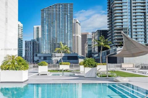 Copropriété à vendre à Miami, Floride: 1 pièce, 55.93 m2 № 2193990 - photo 9