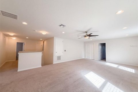 Villa ou maison à vendre à Gibsonton, Floride: 5 chambres, 335.56 m2 № 2403033 - photo 25