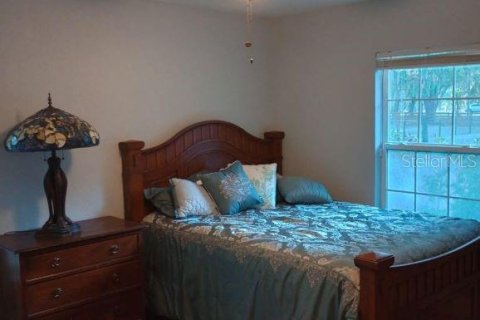 House in Lady Lake, Florida 4 bedrooms, 220.27 sq.m. № 2398704 - photo 30