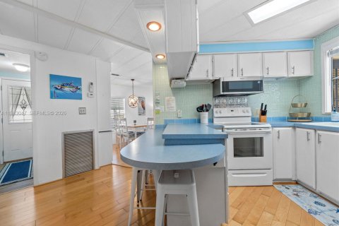 Apartamento en alquiler en Key Largo, Florida, 2 dormitorios, 115.94 m2 № 2080520 - foto 9