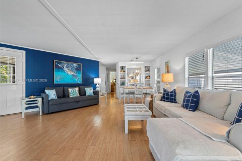 Apartamento en alquiler en Key Largo, Florida, 2 dormitorios, 115.94 m2 № 2080520 - foto 4