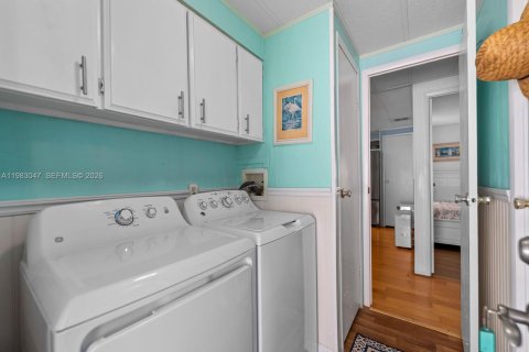 Apartamento en alquiler en Key Largo, Florida, 2 dormitorios, 115.94 m2 № 2080520 - foto 10