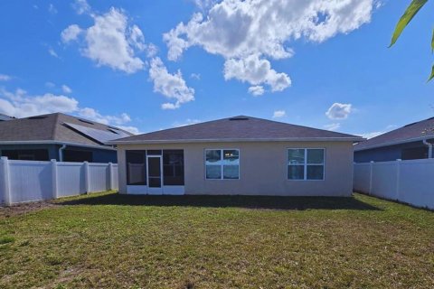 House in Kissimmee, Florida 3 bedrooms, 155.7 sq.m. № 2132872 - photo 13