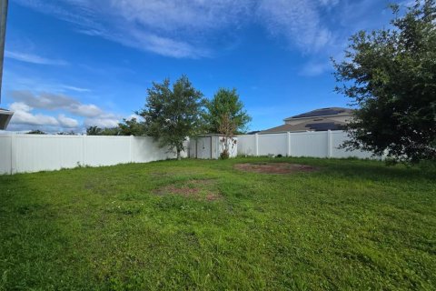 House in Kissimmee, Florida 3 bedrooms, 155.7 sq.m. № 2132872 - photo 16
