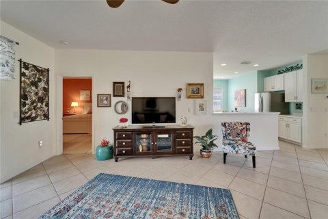 House in Wimauma, Florida 2 bedrooms, 119.94 sq.m. № 1639719 - photo 11