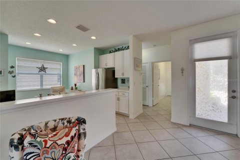 House in Wimauma, Florida 2 bedrooms, 119.94 sq.m. № 1639719 - photo 15