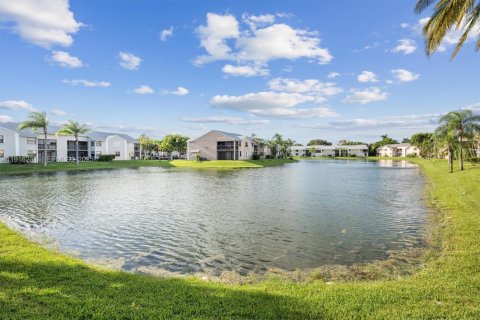 Townhouse in Homestead, Florida 2 bedrooms, 90.12 sq.m. № 1991616 - photo 6