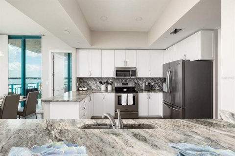 Condominio en alquiler en Clearwater, Florida, 3 dormitorios, 193.79 m2 № 2093614 - foto 18
