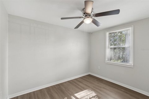 Casa en venta en Tampa, Florida, 3 dormitorios, 79.06 m2 № 1885998 - foto 10