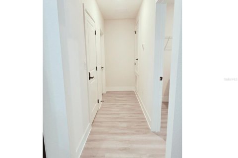Villa ou maison à louer à Ocala, Floride: 3 chambres, 147.99 m2 № 2149955 - photo 4