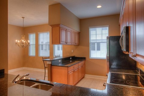 Touwnhouse à louer à Tampa, Floride: 2 chambres, 162.11 m2 № 2102401 - photo 9
