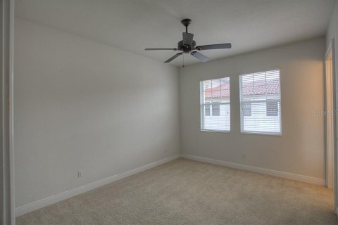 Touwnhouse à louer à Tampa, Floride: 2 chambres, 162.11 m2 № 2102401 - photo 19