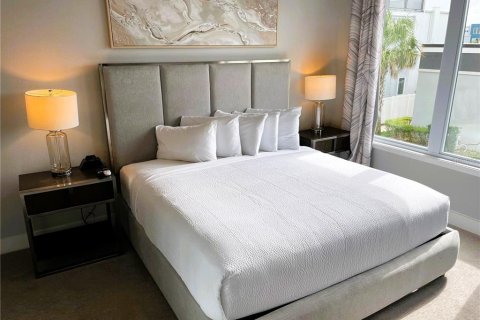 Copropriété à vendre à Four Corners, Floride: 4 chambres, 244.33 m2 № 2355006 - photo 9