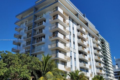 Купить кондоминиум в Майами-Бич, Флорида 1 спальня, 78.5м2, № 1964493 - фото 27
