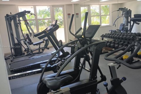 Купить кондоминиум в Майами-Бич, Флорида 1 спальня, 78.5м2, № 1964493 - фото 23