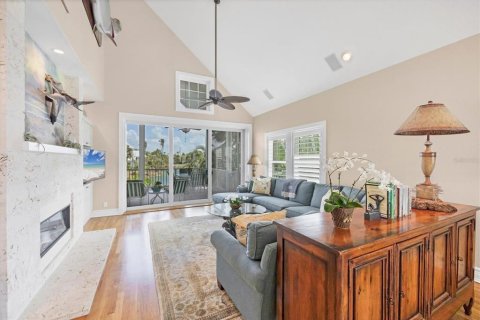 Villa ou maison à vendre à Boca Grande, Floride: 3 chambres, 298.22 m2 № 2425313 - photo 16