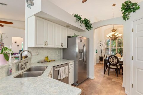 Villa ou maison à vendre à Rotonda, Floride: 4 chambres, 220.18 m2 № 2206111 - photo 18