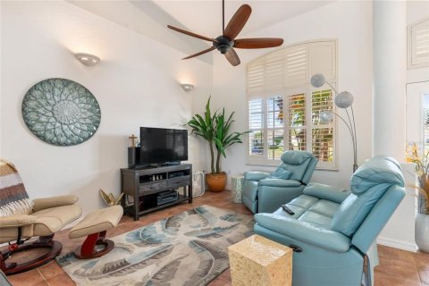 Villa ou maison à vendre à Rotonda, Floride: 4 chambres, 220.18 m2 № 2206111 - photo 7