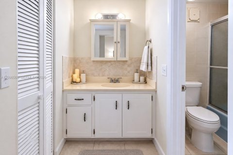 Condo in Sunny Isles Beach, Florida, 1 bedroom  № 2399675 - photo 12