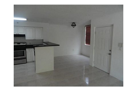 Copropriété à louer à Miramar, Floride: 1 chambre, 57.41 m2 № 2089397 - photo 8